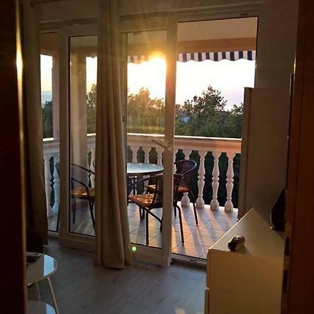 Apartment Poleti Malinska Dış mekan fotoğraf